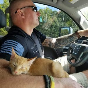 Meet your Posher, Lee